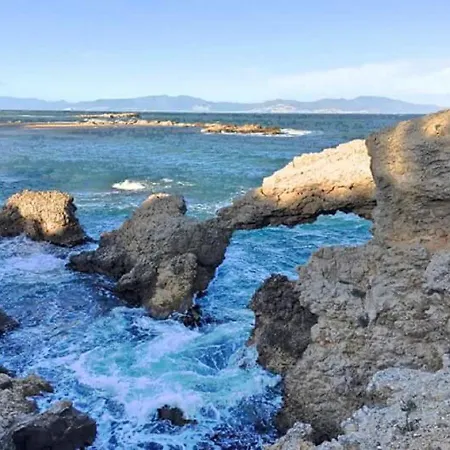 Mestral 1-1 アパート