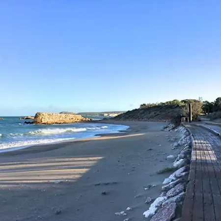 アパート Mestral 1-1 *