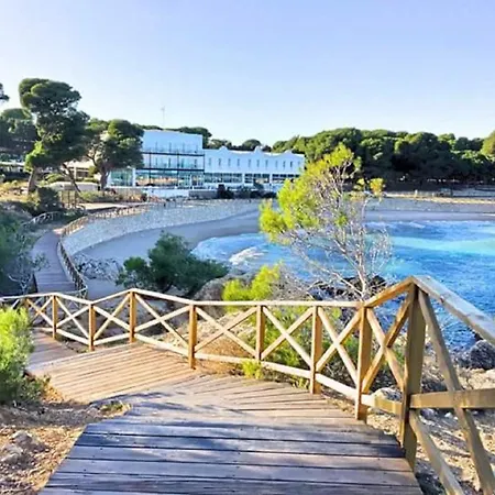 Mestral 1-1 L' Escala